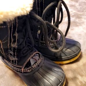 Toddler girl snow boots sz. 11